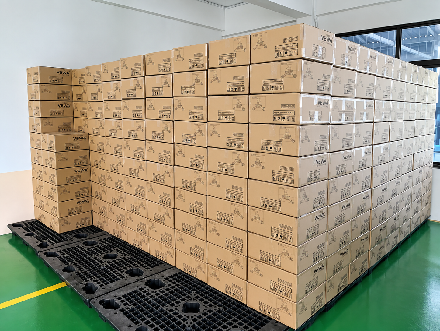 Export packaging at the VewaLight factory